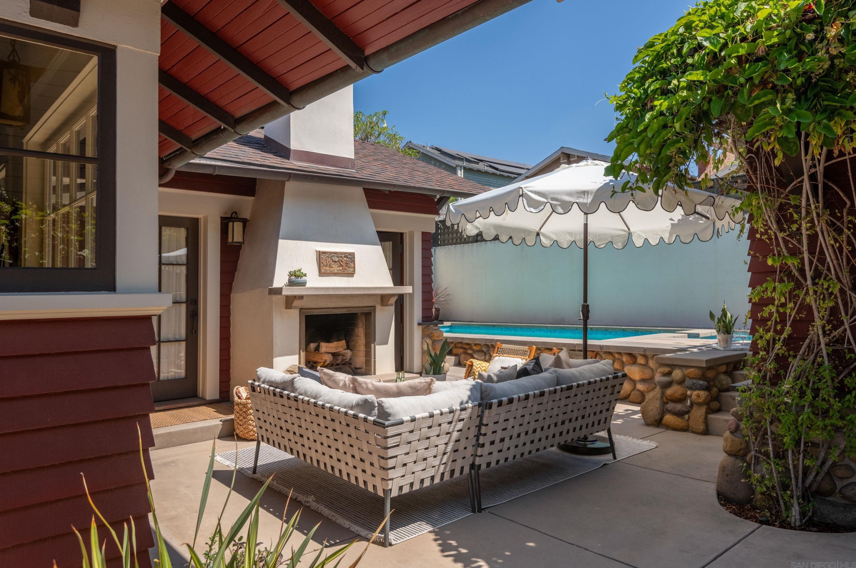 1621 29th St, San Diego CA  92102-1419 exterior