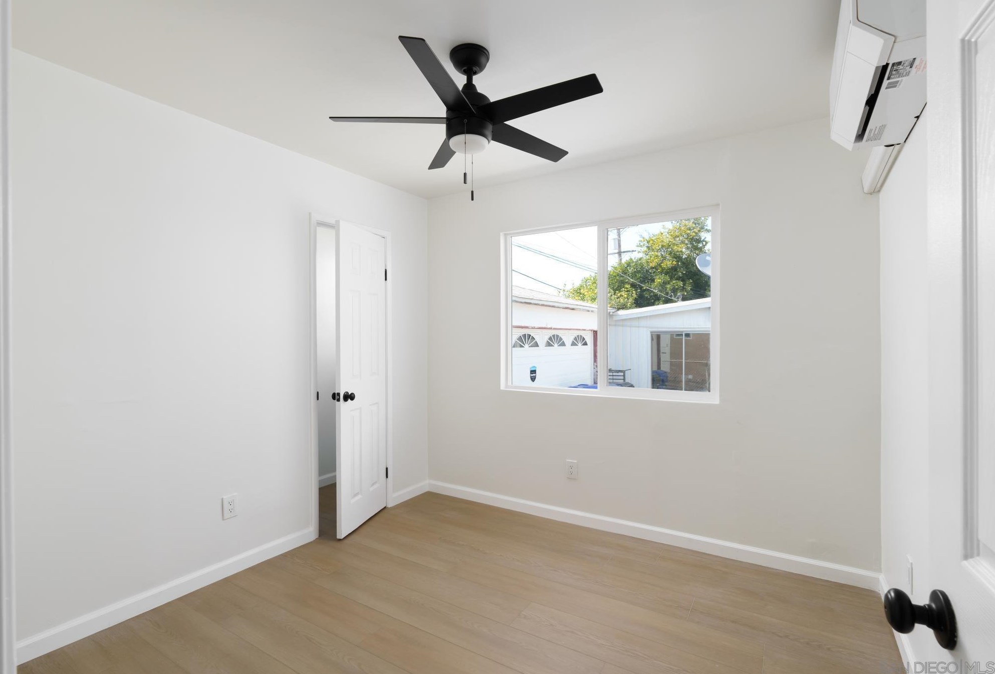 4778-80 College Ave, San Diego CA  92115-3905 exterior