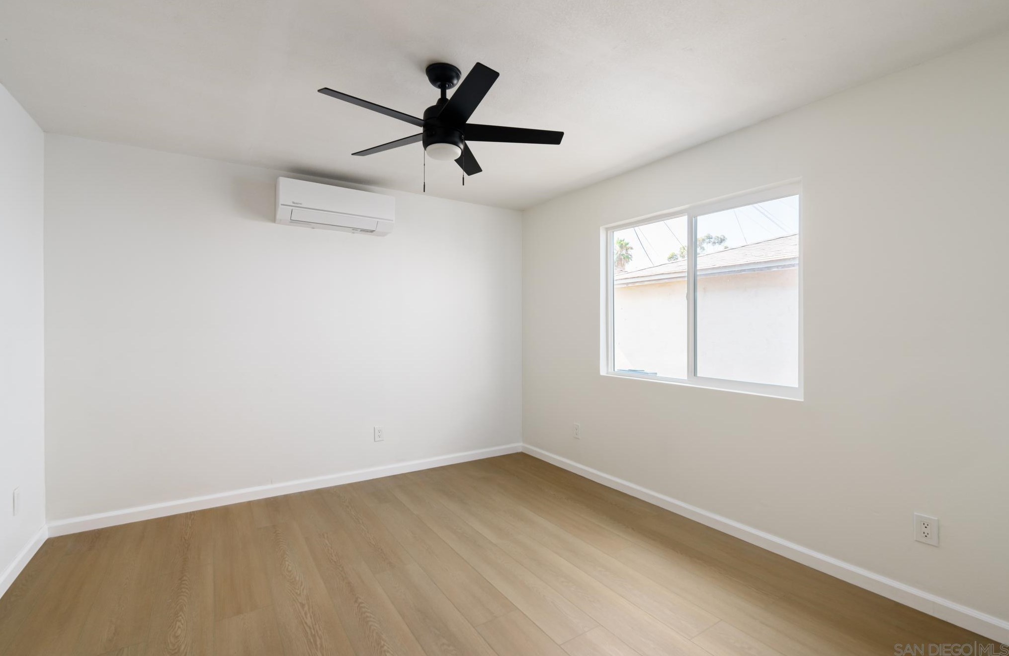 4778-80 College Ave, San Diego CA  92115-3905 exterior