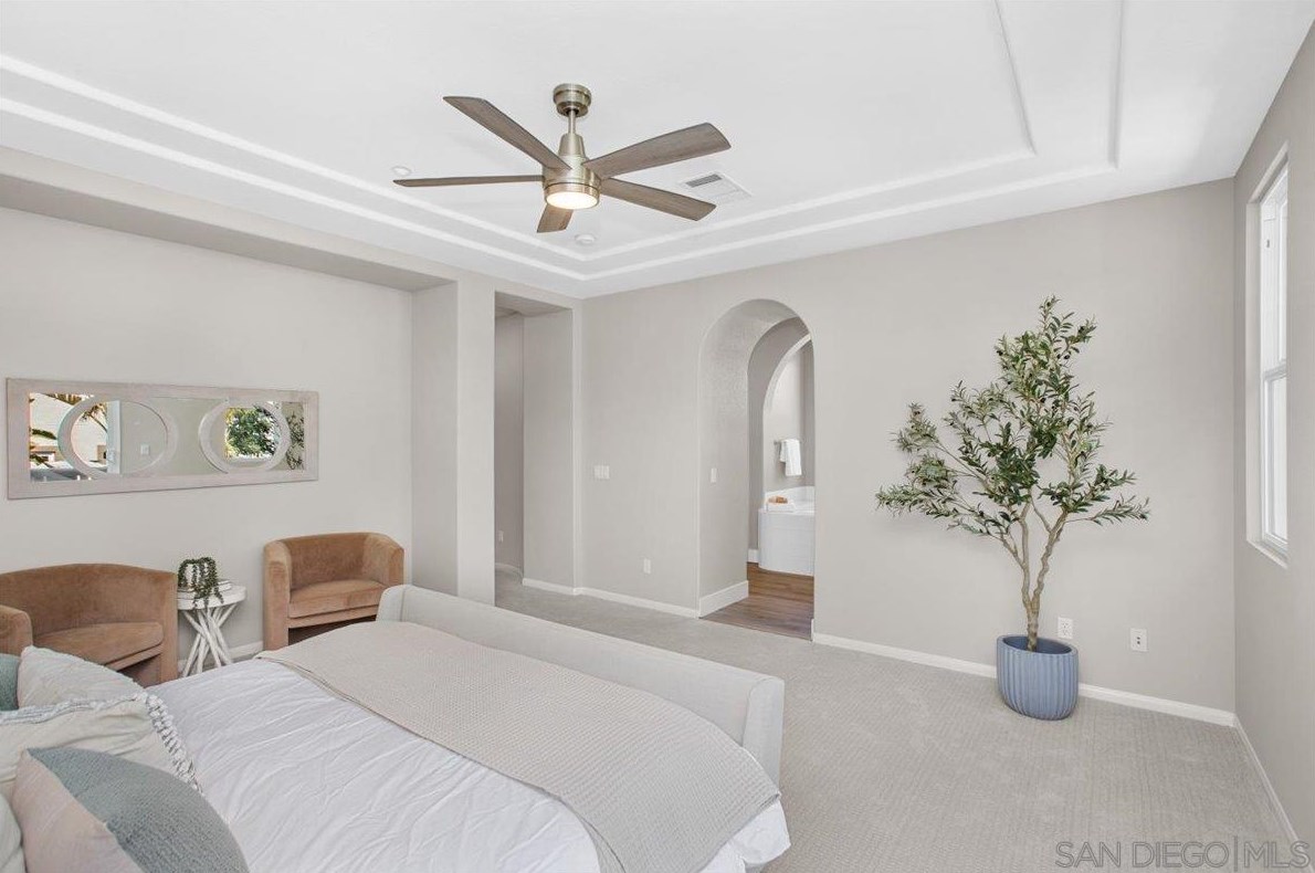 676 Cypress Hl Dr, Encinitas CA 92024-2394 exterior