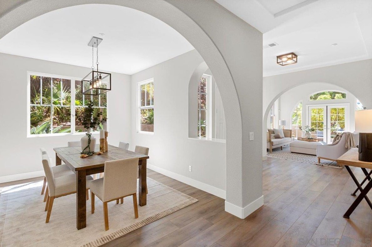 676 Cypress Hl Dr, Encinitas CA 92024-2394 exterior