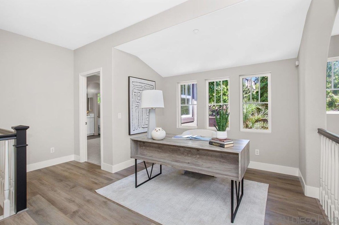 676 Cypress Hl Dr, Encinitas CA 92024-2394 exterior