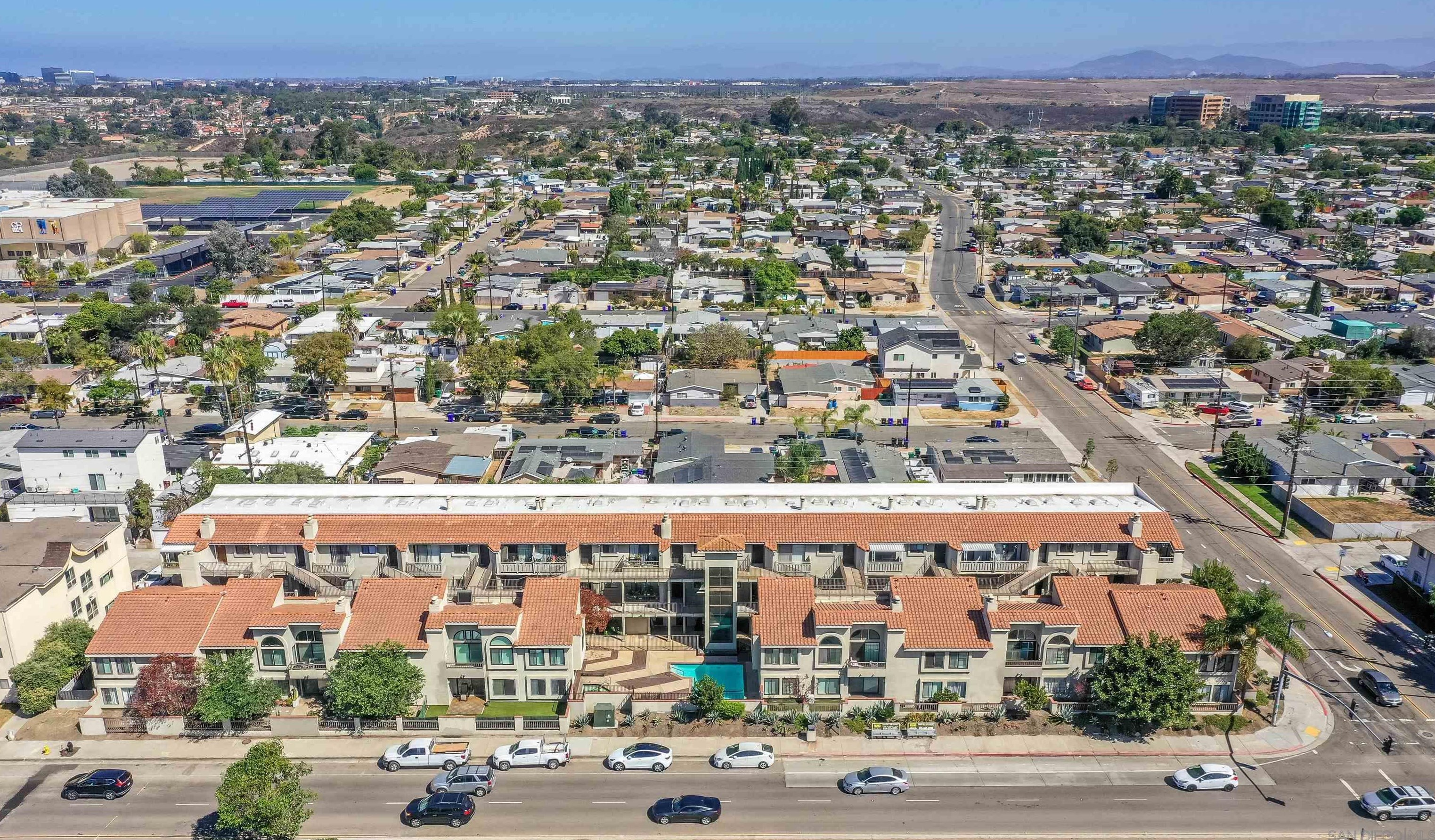 5170 Clairemont Mesa Blvd, San Diego CA 92117-1464 exterior