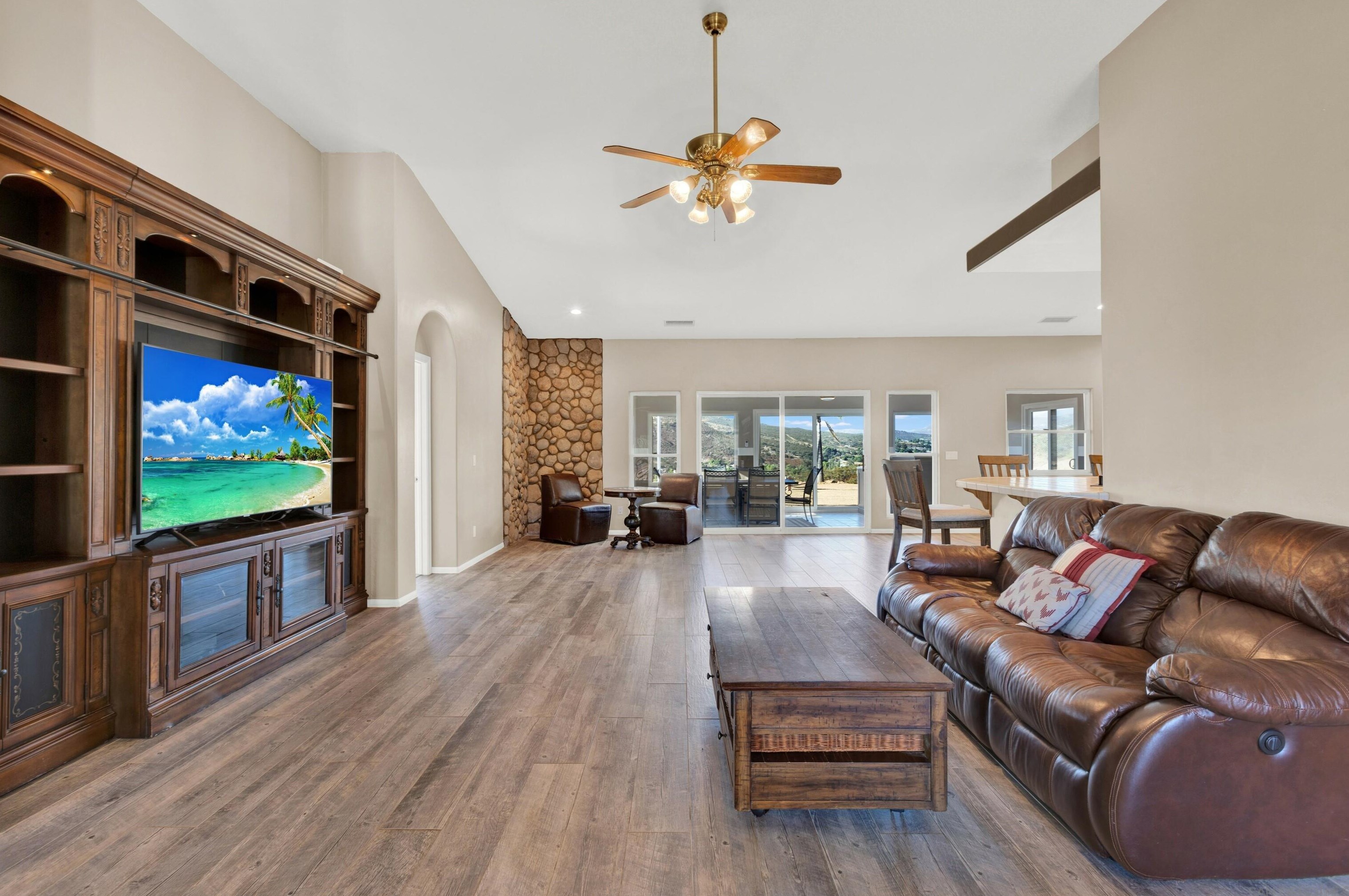 4539 Alpine, Alpine CA  91901-2110 exterior