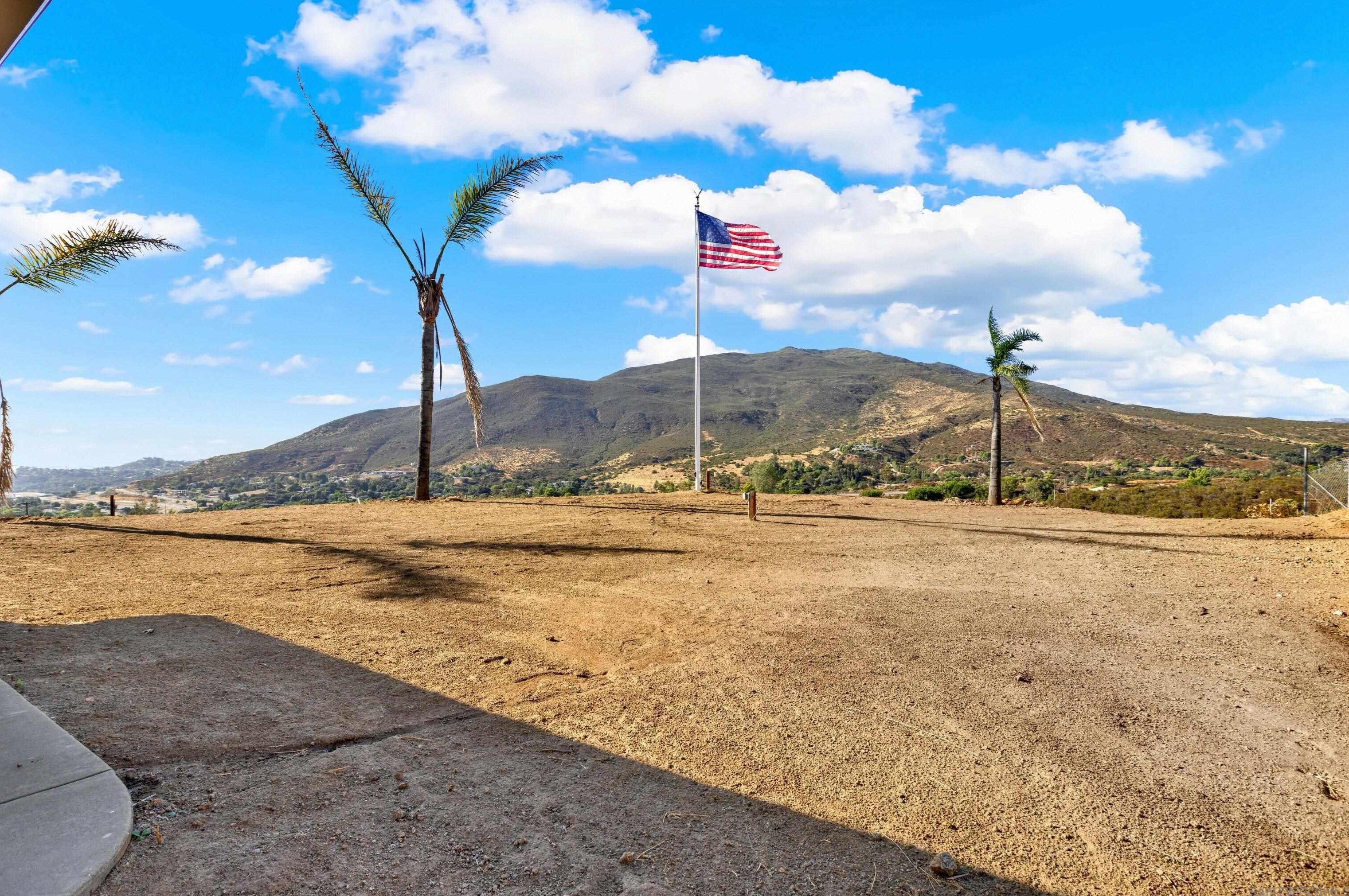 4539 Alpine, Alpine CA  91901-2110 exterior