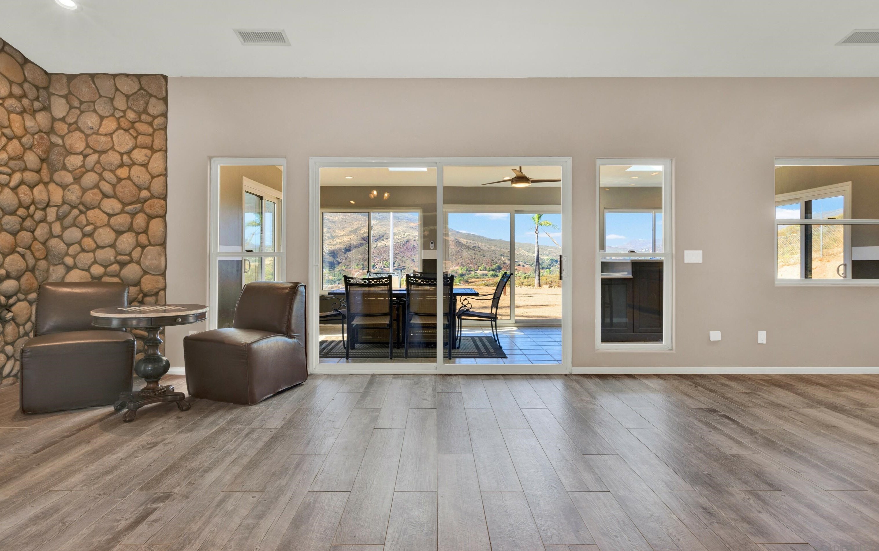 4539 Alpine, Alpine CA  91901-2110 exterior