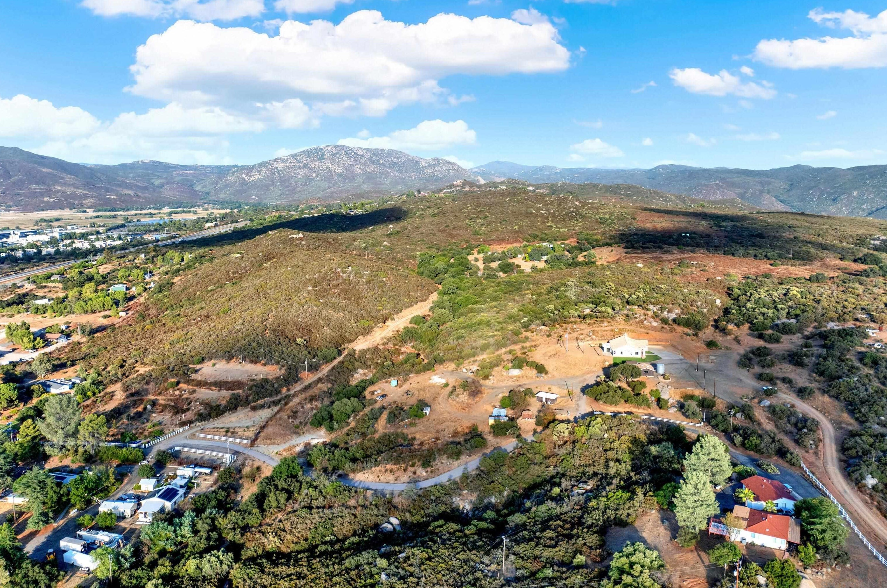 4539 Alpine, Alpine CA  91901-2110 exterior