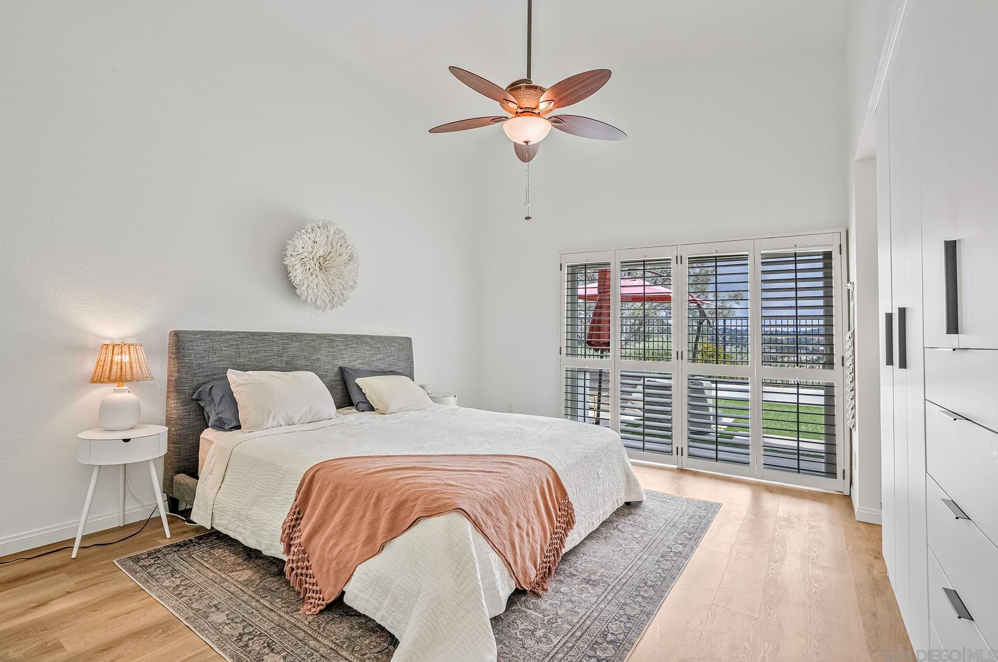 1776 Avenida La Posta, Encinitas CA  92024-5668 exterior
