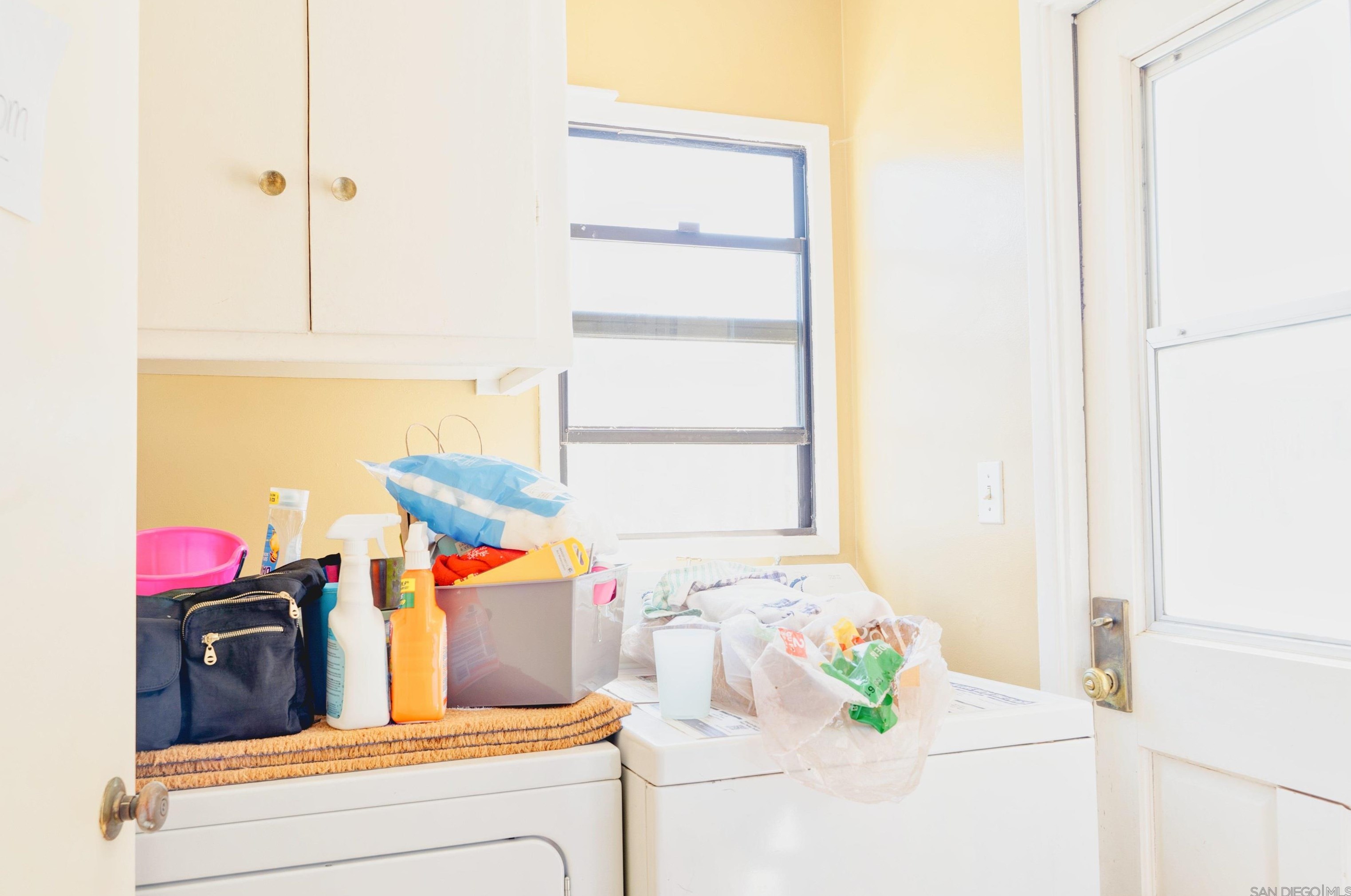 6634 Estrella Ave, San Diego CA 92120-1009 exterior