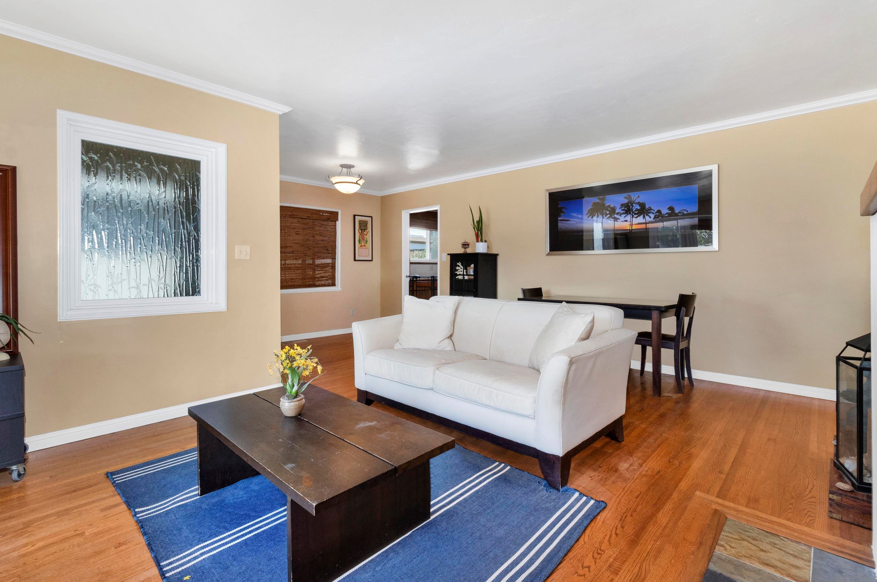 2016 Law St, San Diego CA 92109-3464 exterior