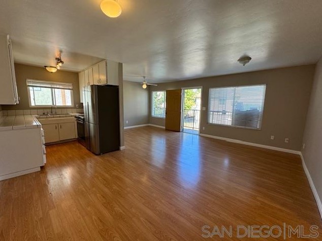 6696 Omega Dr, San Diego CA  92139-3847 exterior