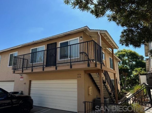 6696 Omega Dr, San Diego CA  92139-3866 exterior