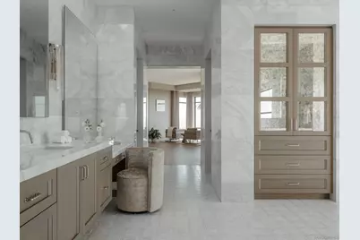  5416 Candlelight Dr, La Jolla, CA 92037 - Photo 23