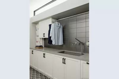  5416 Candlelight Dr, La Jolla, CA 92037 - Photo 55