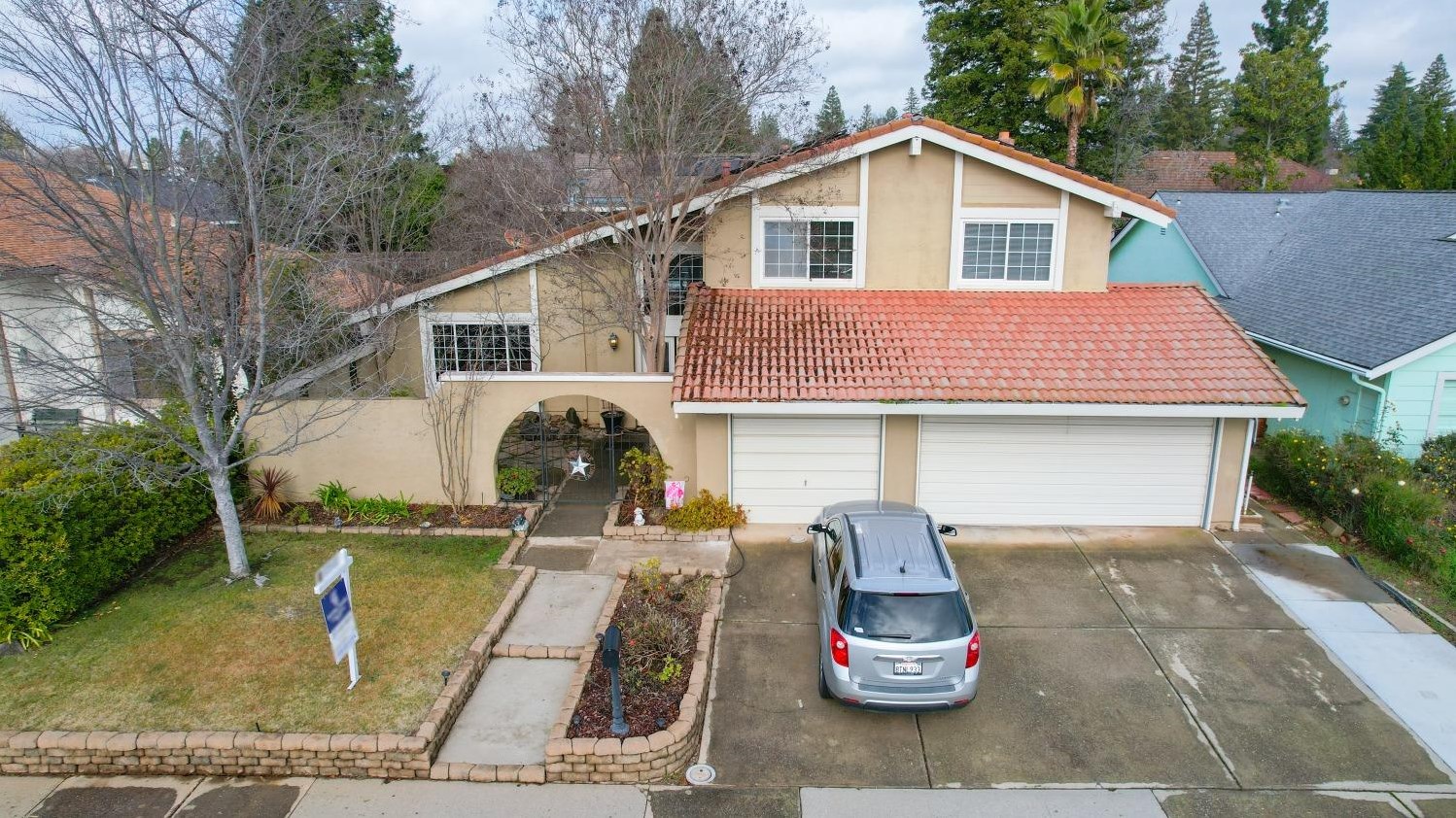 8420 Conover Dr, Citrus Heights CA  95610-0838 exterior