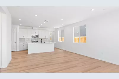 1081 Aldersgate Way, Plumas Lake, CA 95961 - Photo 13