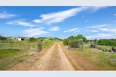 30247 Pleasant View Road, Winters, CA 95694 - Photo 23