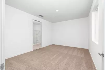 5077 E Turin Court, Stockton, CA 95215 - Photo 7