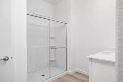 5077 E Turin Court, Stockton, CA 95215 - Photo 9