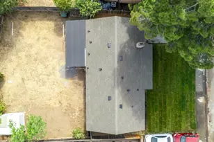 690 Acacia Ave, Sacramento, CA 95815 - Photo 17