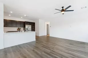 5301 E Commerce Way, Sacramento, CA 95835 - Photo 11