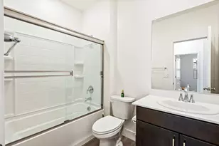 5301 E Commerce Way, Sacramento, CA 95835 - Photo 9