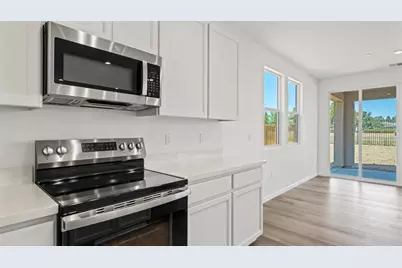 1165 Aldersgate Way, Plumas Lake, CA 95961 - Photo 13