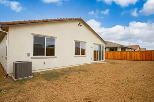 1131 Camomile Dr, Plumas Lake, CA 95961 - Photo 33