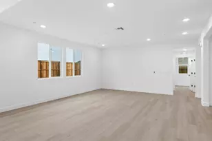 2009 Gentle Rain Dr, Roseville, CA 95747 - Photo 13