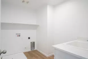 1721 London Wy, Plumas Lake, CA 95961 - Photo 27