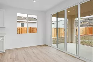 1721 London Wy, Plumas Lake, CA 95961 - Photo 15