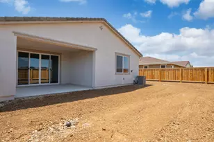 1095 Camomile Dr, Plumas Lake, CA 95961 - Photo 33