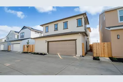 8393 Eleodoro Way, Elk Grove, CA 95757 - Photo 35