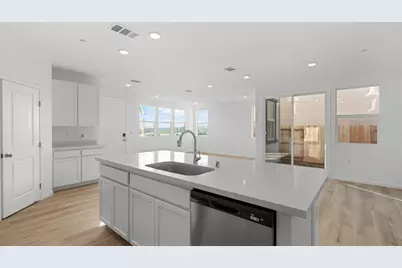 8393 Eleodoro Way, Elk Grove, CA 95757 - Photo 15