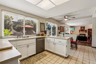 8058 Mesa Oak Way, Citrus Heights, CA 95610 - Photo 17