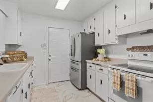 283 Yosemite Pl, Woodland, CA 95695 - Photo 21