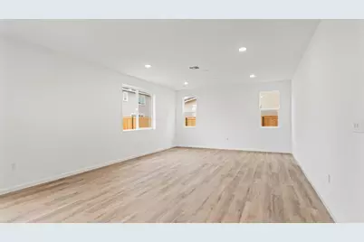 3251 Splendor Drive, Lincoln, CA 95648 - Photo 9