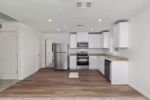 6685 Gallop Ln, Riverbank, CA 95367 - Photo 5