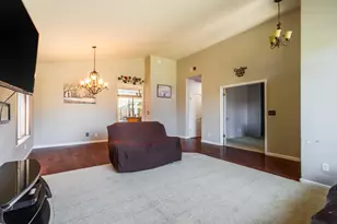 528 Millfront Ave, Yuba City, CA 95991 - Photo 9