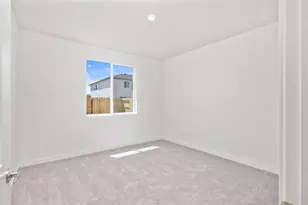 906 S Mylea Ct, Stockton, CA 95215 - Photo 5