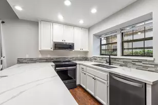 3997 Park Cir Ln, Carmichael, CA 95608 - Photo 15