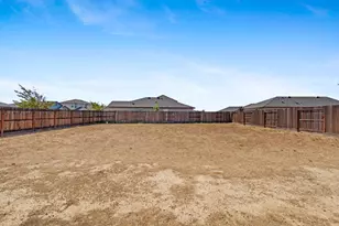 2320 Redhaven St, Linda, CA 95901 - Photo 49