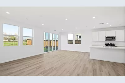 1147 Aldersgate Drive, Plumas Lake, CA 95961 - Photo 17