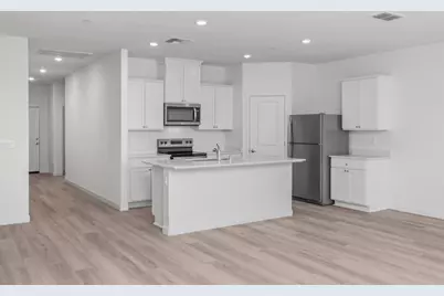 5146 E Meadowood Drive, Stockton, CA 95215 - Photo 3