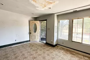 2125 E Myrtle St, Stockton, CA 95205 - Photo 17