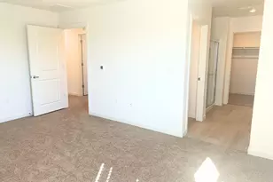 809 S Walker Ln, Stockton, CA 95215 - Photo 3