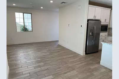 10502 Oboe Way, Elk Grove, CA 95757 - Photo 9