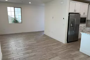 10502 Oboe Way, Elk Grove, CA 95757 - Photo 9