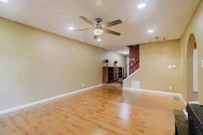 6903 Vera Cruz Court, Citrus Heights, CA 95621 - Photo 9