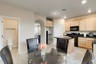 301 Maidenbrook Ln, Sacramento, CA 95823 - Photo 7